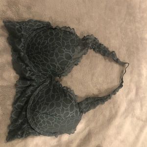 VS Pink padded bralette with underwire